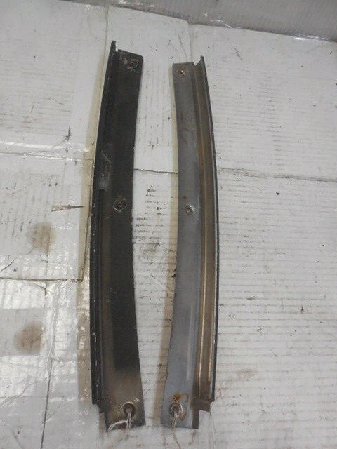 80-85 Ferrari Mondial 8 OEM par de pilares B izquierdo y derecho pieza de ajuste exterior Foto 4 de 4