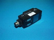 Festo SDE1-D10-G2-R18-L-P1-M12 SDE1D10G2R18LP1M12 Digital Pressure Sensor