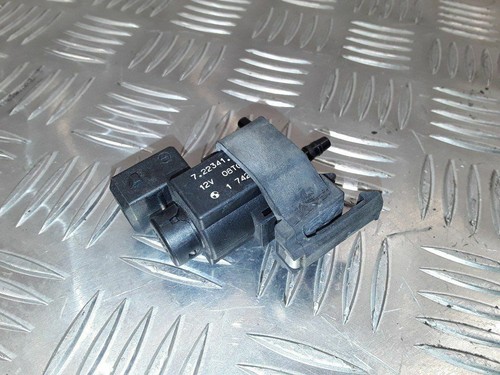 BMW 1 E82 E88 2008 Benzin 225kW Turbo Magnetventil 1742712 VEI2346