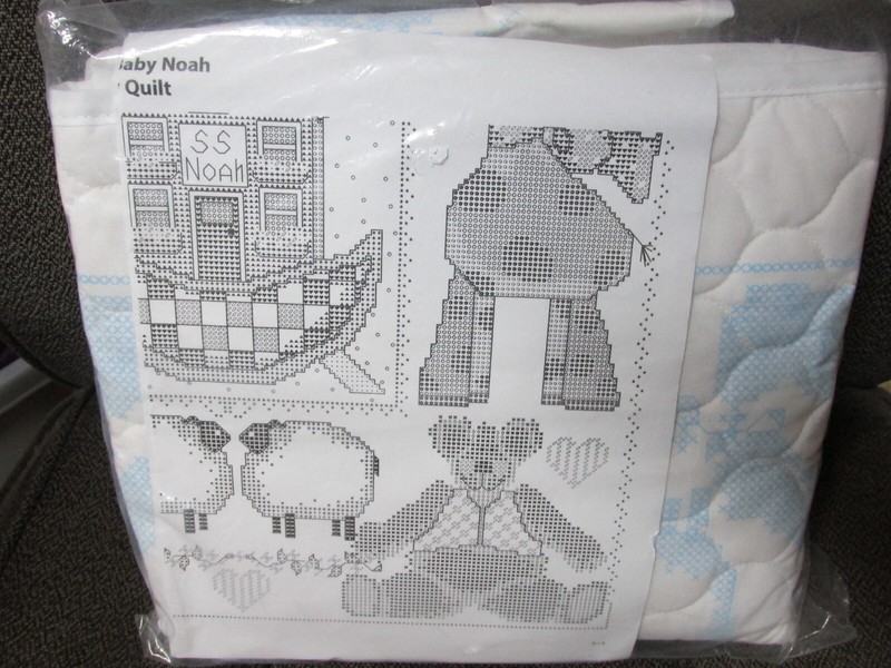 "NOAH'S ARK BABY QUILT - PRE-QUILTED CRIB COVER TO EMBROIDER"" - HERSCHNERS