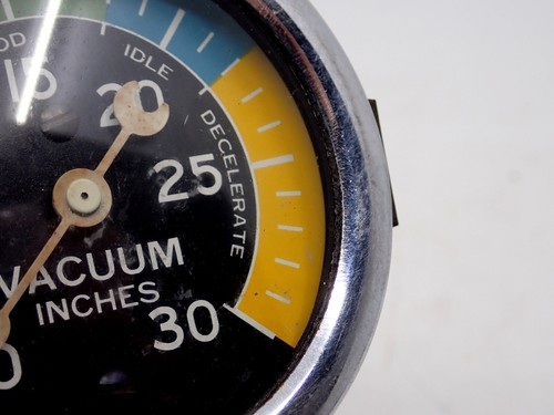 Vintage Stewart Warner Vacuum Gauge Curved Lens Color Dial Crescent Needle WORKS - Picture 12 of 24