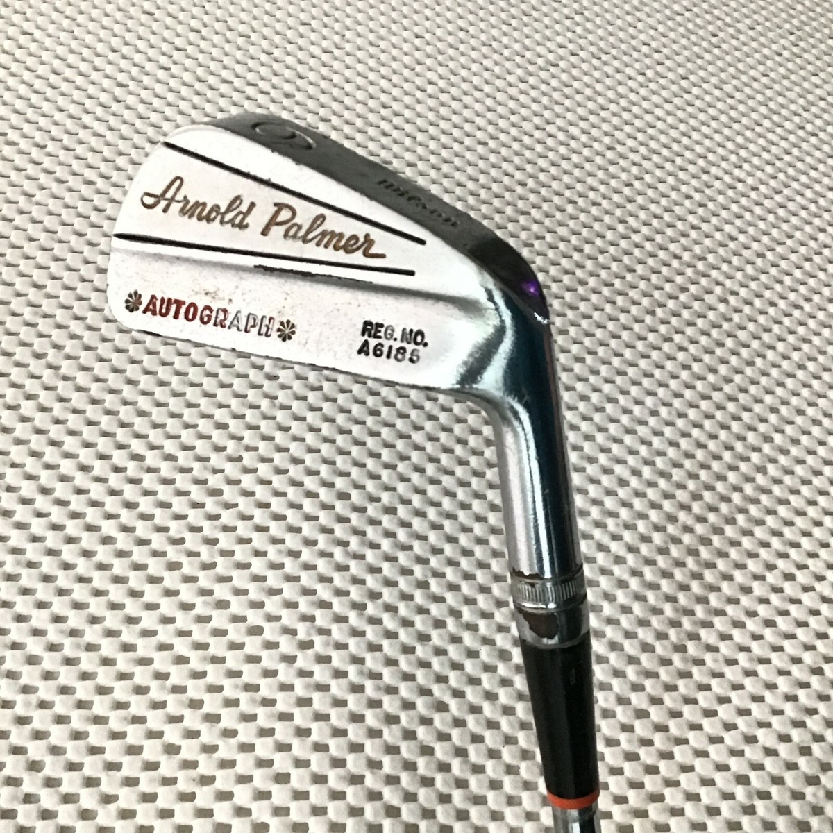 x 19 SET ARNOLD PALMER IRONS. RARE 1962 Model by WILSON GOLF