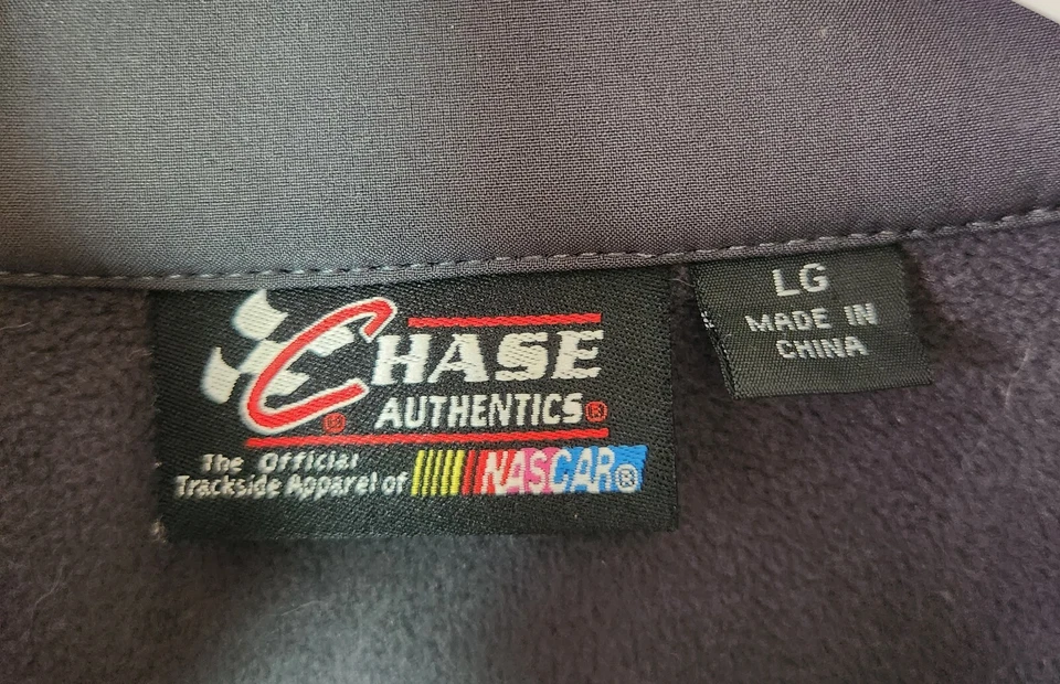 Chase Authentics NASCAR women’s L full zip jacket #48 Jimmie Johnson - Imagem 3 de 4