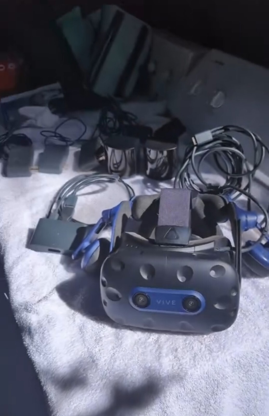 HTC VIVE Pro 2 Virtual Reality System 821793052614 eBay