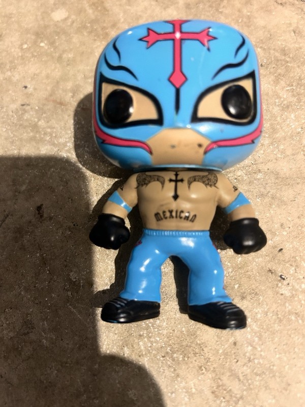 Funko Pop! Vinyl: WWE Rey Mysterio 2013 Great Condition