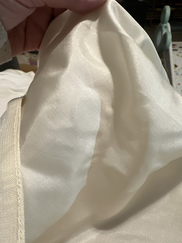 VTG Wedding Dress 1950s Floor Length Silk Or Satin w/ Train Lace Bodice Beaded - Picture 13 of 18