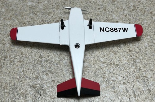CN 40’ Flatcar #652620 w/Airplane #NC867W by Athearn (TS 17-1892) - Picture 11 of 12
