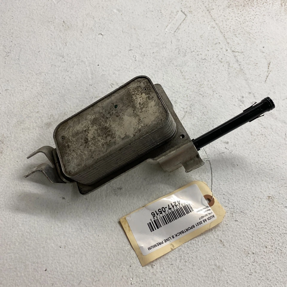 Audi A5 Sportback Quattro Allroad 2018-2023 enfriador de aceite transmisión OEM 1 PIEZA Foto 3 de 4