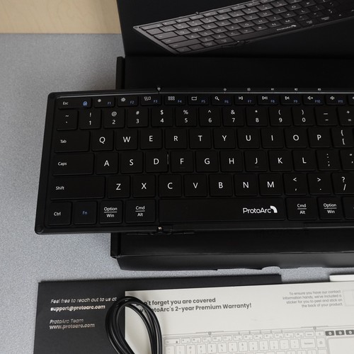 ProtoArc XK01 TP Portable Folding Keyboard Bluetooth w/Touchpad FOR REPAIR - Picture 3 of 5