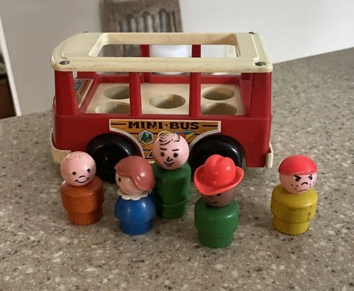 Vintage Fisher-Price Little People Play Family Mini-Bus Van #141 with 5 Figures