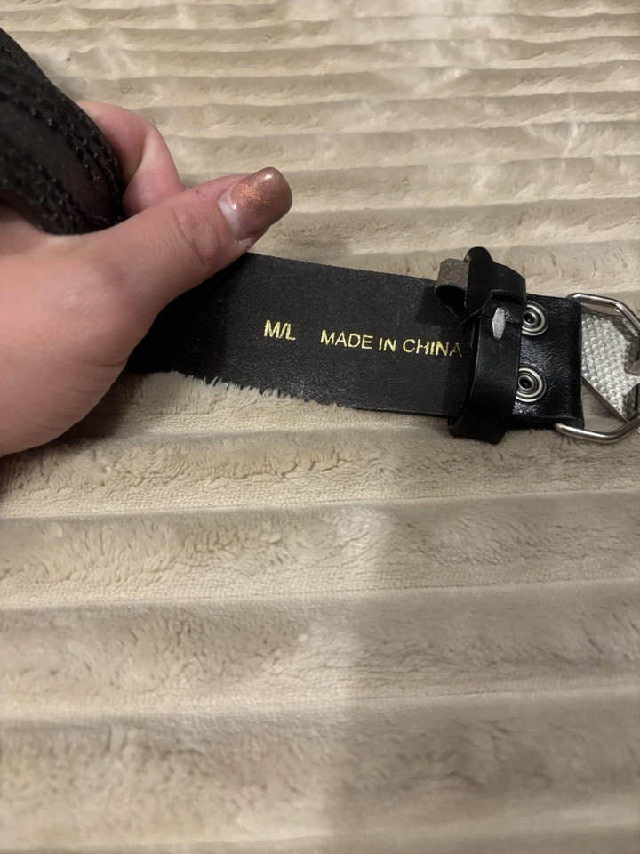 Y2K Vintage Roxy Black Leather Belt with Heart Shaped Logo Buckle Size M/L - Image 2 of 2