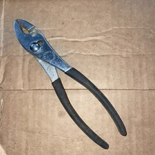 KR Tools USA 8” Black Soft Grip Slip Joint Pliers See Photos !