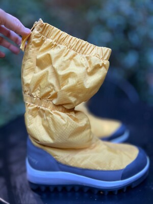 Stella McCartney for Adidas snow boots, never worn , bright yellow