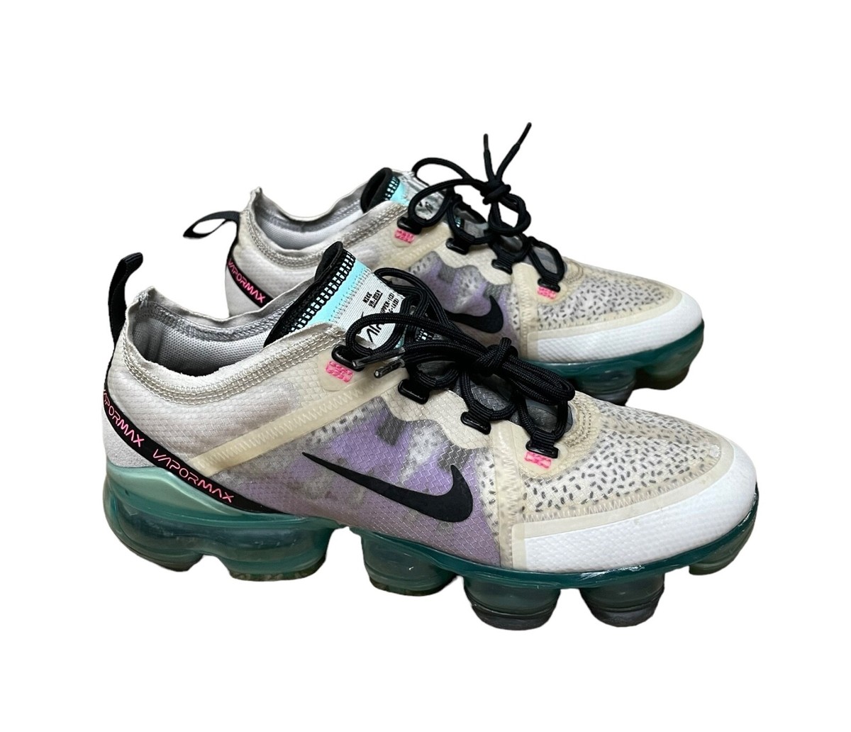 white green vapormax