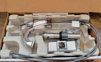 Delta Dryden Single Hole Bathroom Faucet Pop-Up Drain | Chrome | 551-DST