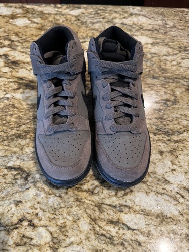 Nike dunk High Dark Mushroom 4.5Y - Picture 2 of 11