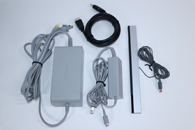 NINTENDO WII U DELUXE 32GB CONSOLE WITH GAMEPAD CONTROLLER AND ACCESSORIES CORDS