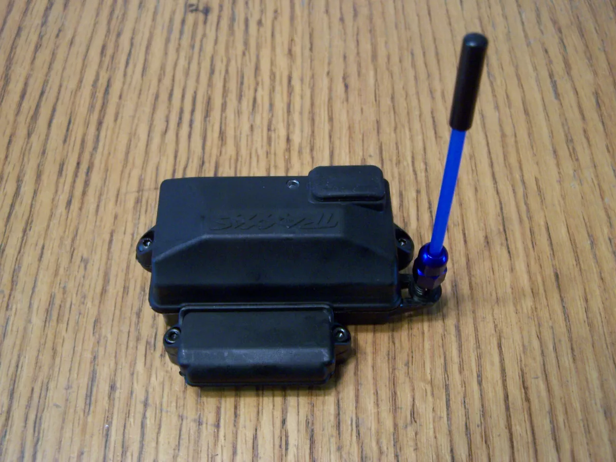 Traxxas slash 2wd receiver box deals