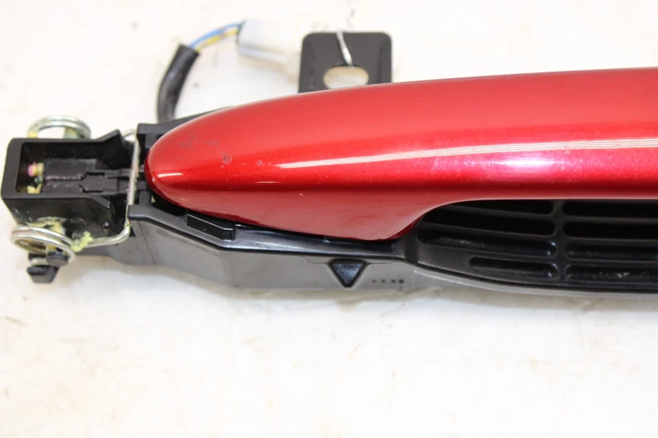 Manija de puerta exterior derecha Mazda MX-5 Miata 2016-2017 OEM FZ185 Foto 4 de 4