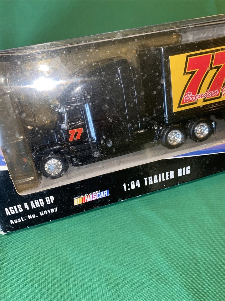 Brendan Gaughan #77 Wizard Of Oz 1:64 Trailer Rig Transporter Winners Circle k2 - Image 2 of 4