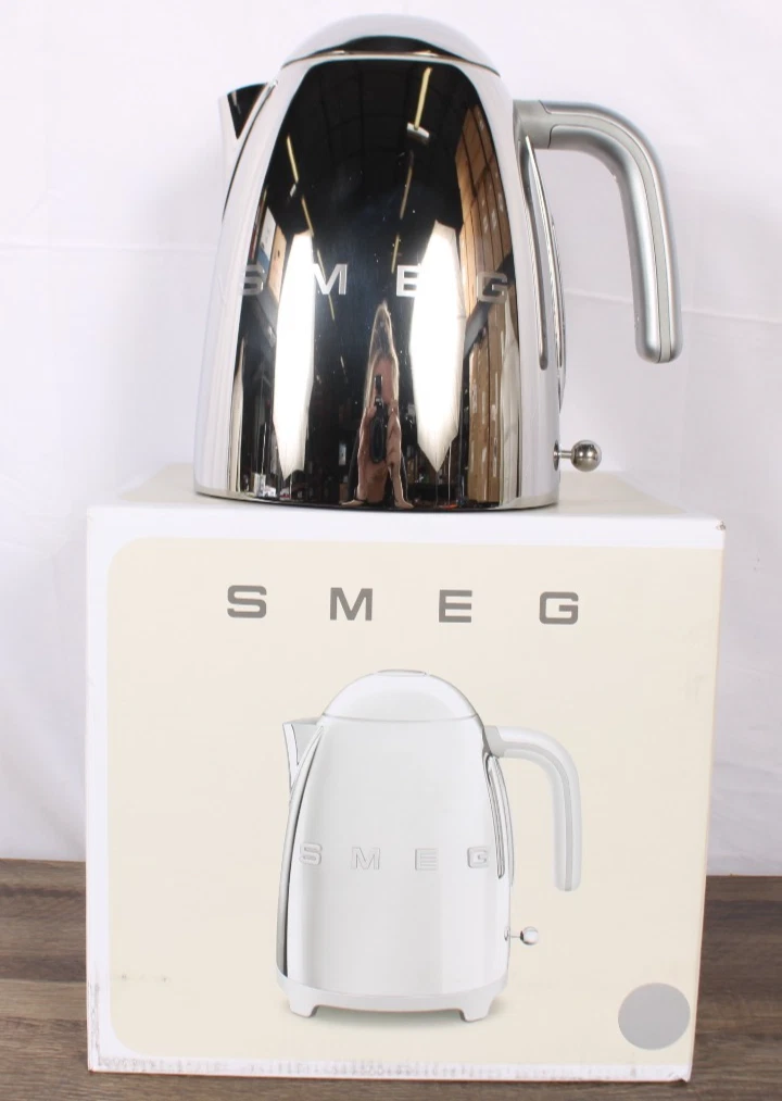 SMEG Electric Kettle 1.7L Stainless Steel Chrome Retro Style Pre-Owned Tested