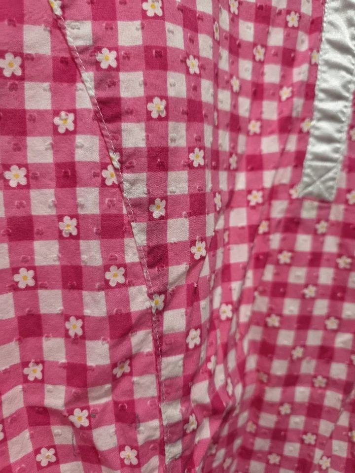 Rampage Medical Apparel Pink Seersucker Checkered Scrub Top Women's Large - Image 2 of 4