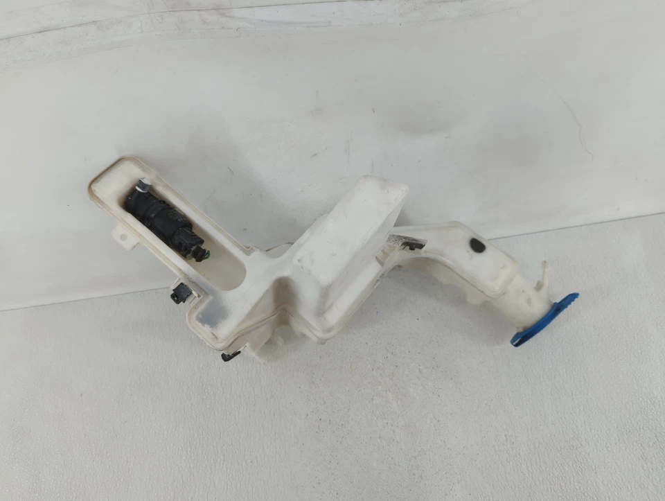 Volkswagen Jetta 2005 radiador refrigerante desbordamiento expansión tanque botella VV10J Foto 2 de 4