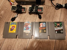 NES Console Nintendo + Super Mario Bros 1 2 3 & Donkey Kong 3