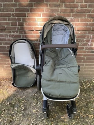 Joolz Day³ Marvellous Green Kinderwagen inkl. umfangreichem Zubehör - Bild 1 von 4