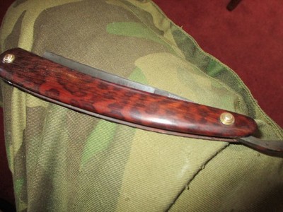 VINTAGE SPERRY & ALEXANDER STRAIGHT RAZOR  SNAKEWOOD SCALES. EXC COND 6/8 BLADE