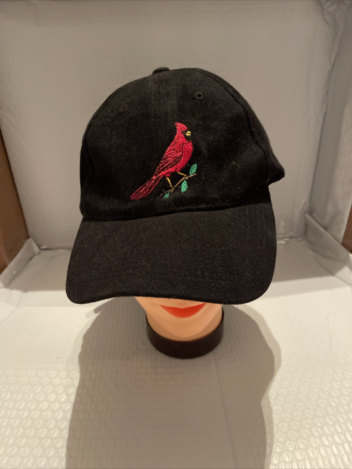 BASEBALL CAP BLACK PRE OWNED SKU HB-1