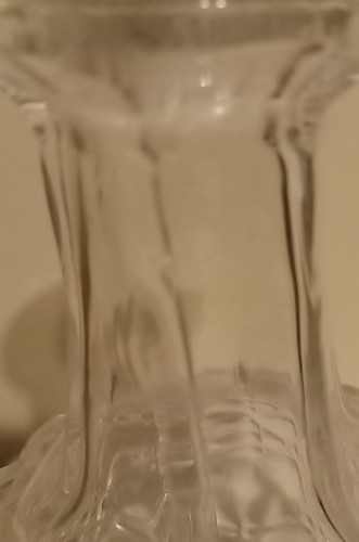 Pressed Glass DECANTER Diamond and Button Pattern Mushroom Stopper - Picture 3 of 3
