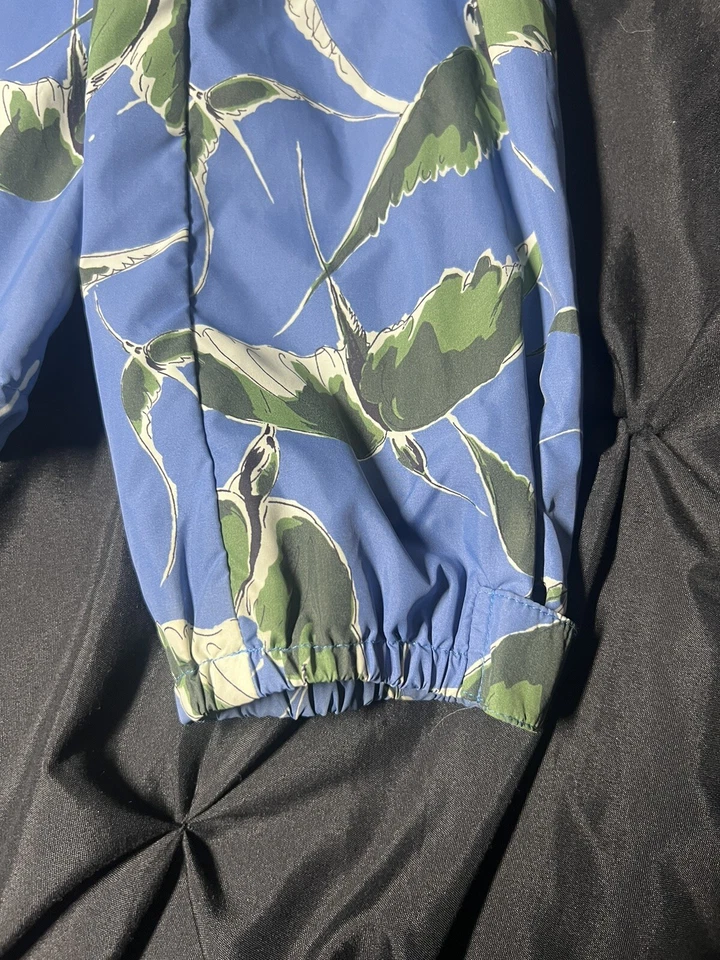 valentino mens jacket⭐️brand New⭐️100% Authentic ⭐️ Size L⭐️ - Image 2 of 4