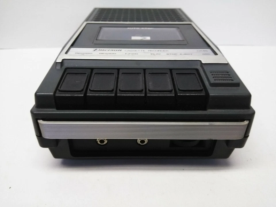 Grabadora Reproductor de Cassette Portátil Vintage EMERSON Modelo CR 45 *SOLO PARA REPUESTOS* Foto 3 de 4