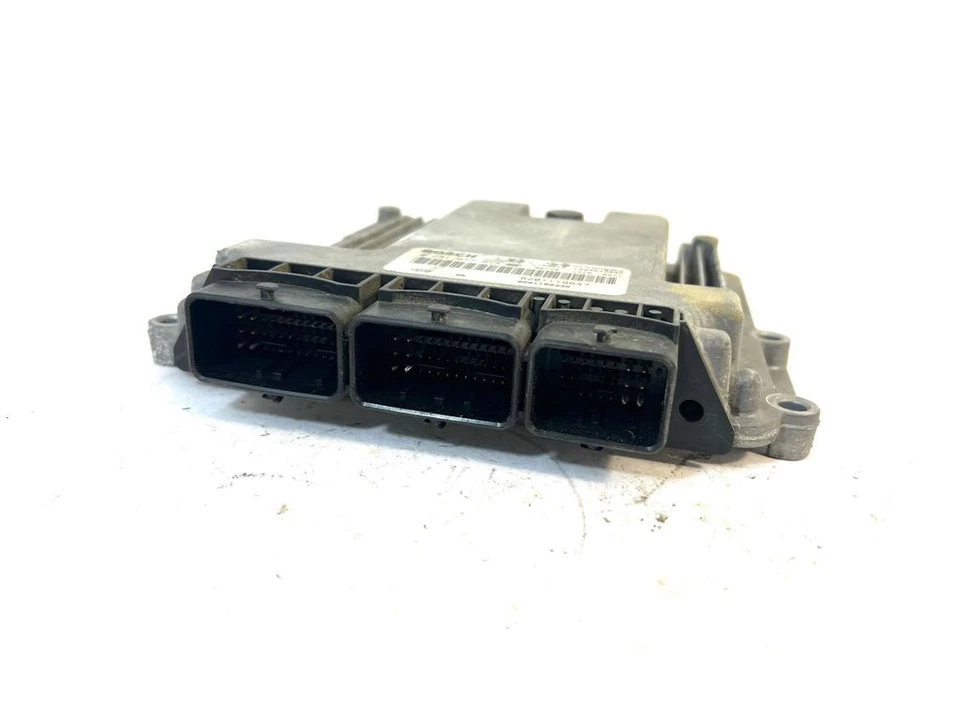 Renault Laguna III 2008 Diesel Motorsteuergerät -modul 0281017613 110kW - Immagine 2 di 3