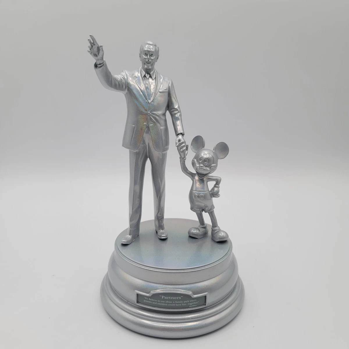 Mickey Mouse Statue In Mickey Mouse Figurines (1968-Now) for sale