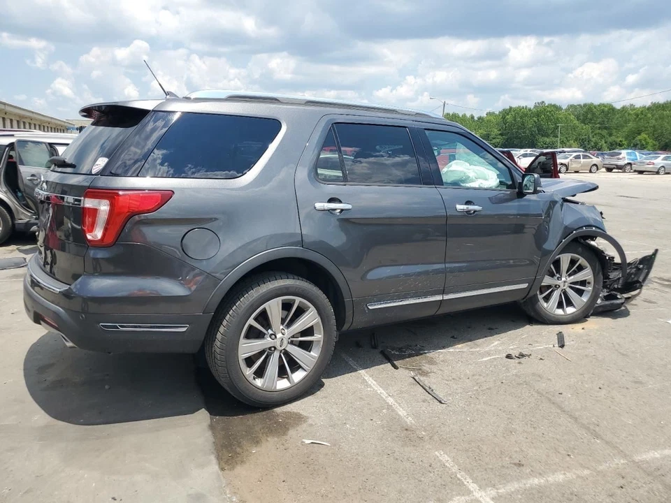 交流电压缩机适用于 17 - 20 林肯大陆 5051918 — 第 3/4 张图片