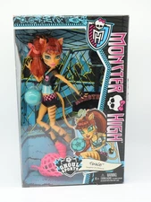 2013 Monster High Ghoul Sports Toralei NIB 2 loose accessories in box lite wear