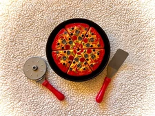 ~ FUN! ~ Pizza Party Toy Play for Kids ~ Pizza Pretend Play Food ~ Slice & Serve