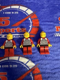LEGO Castle Black Knights Scale Mail Minifigure Lot of 3 Vintage 1990 6059