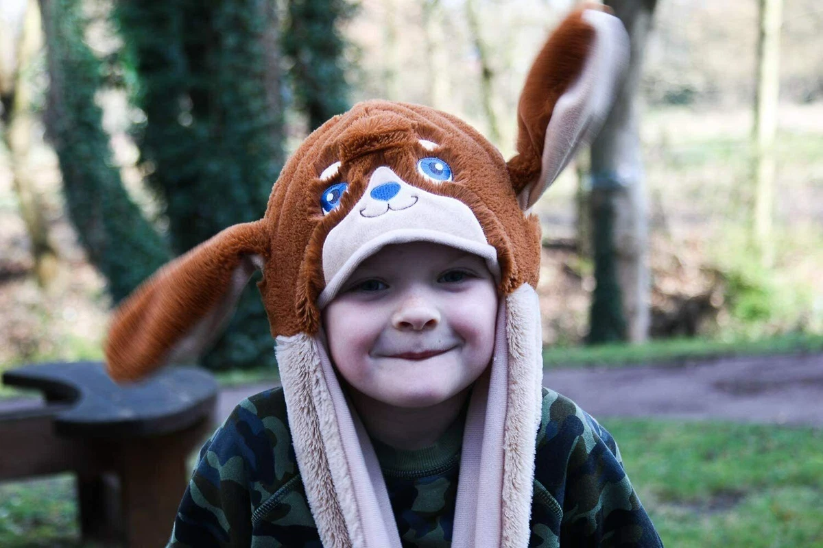 moving animal hats