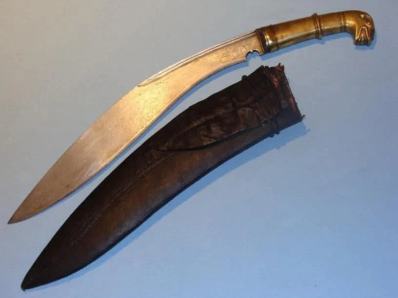 Late 17th to early 18th century Hanshee khukuri Sword in near mint condition - Image 2 of 4