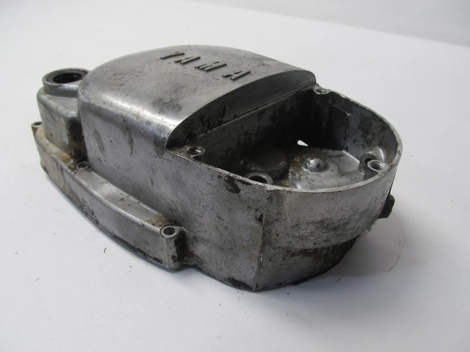 1971 YAMAHA AT1 C 125 RIGHT CRANKCASE COVER 248-15421-01-00 Foto 3 de 4