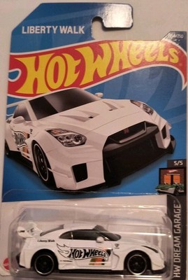 Hot Wheels  NISSAN GT-R (R-35)  #154/250 White Liberty Walk