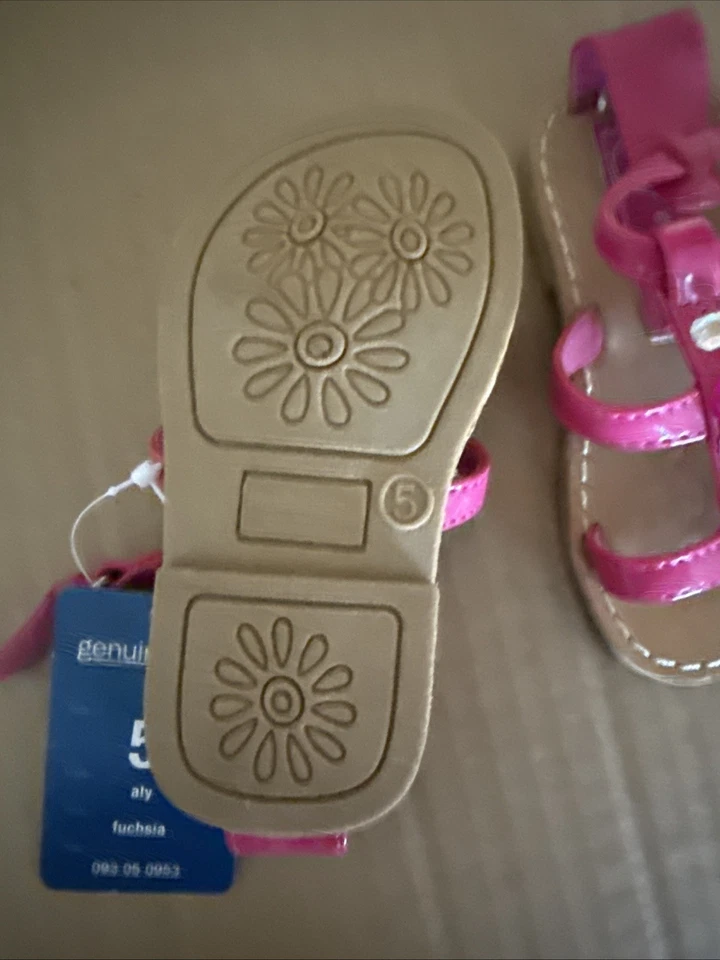 Sandalias de correa para niñas pequeñas rosa caliente talla 5 niños genuinos por Oshkosh Foto 4 de 4