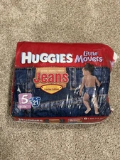 Huggies Little Movers Jeans Limited Edition Diapers Size 5 (25 Count)