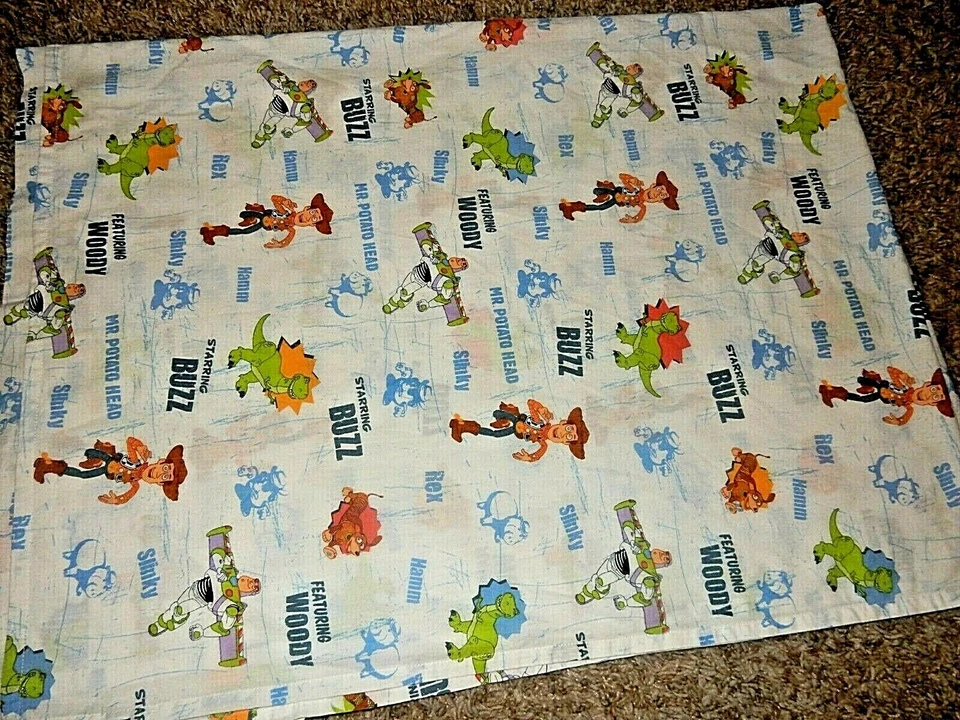 Sábana plana cama 1H LN Disney Toy Story Woody Buzz para niños pequeños (tela de mezcla de algodón) Foto 3 de 4