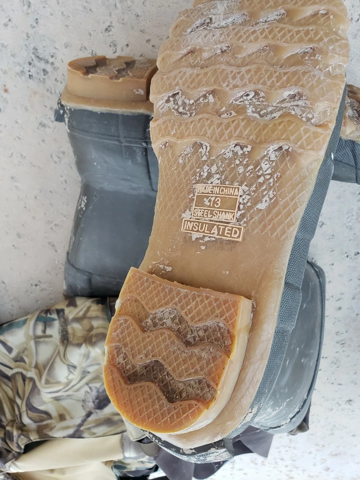 Herter's Camo Full Chest Waders Men's 13 Steel Shank Insulated Hunting Boots - Image 4 of 4