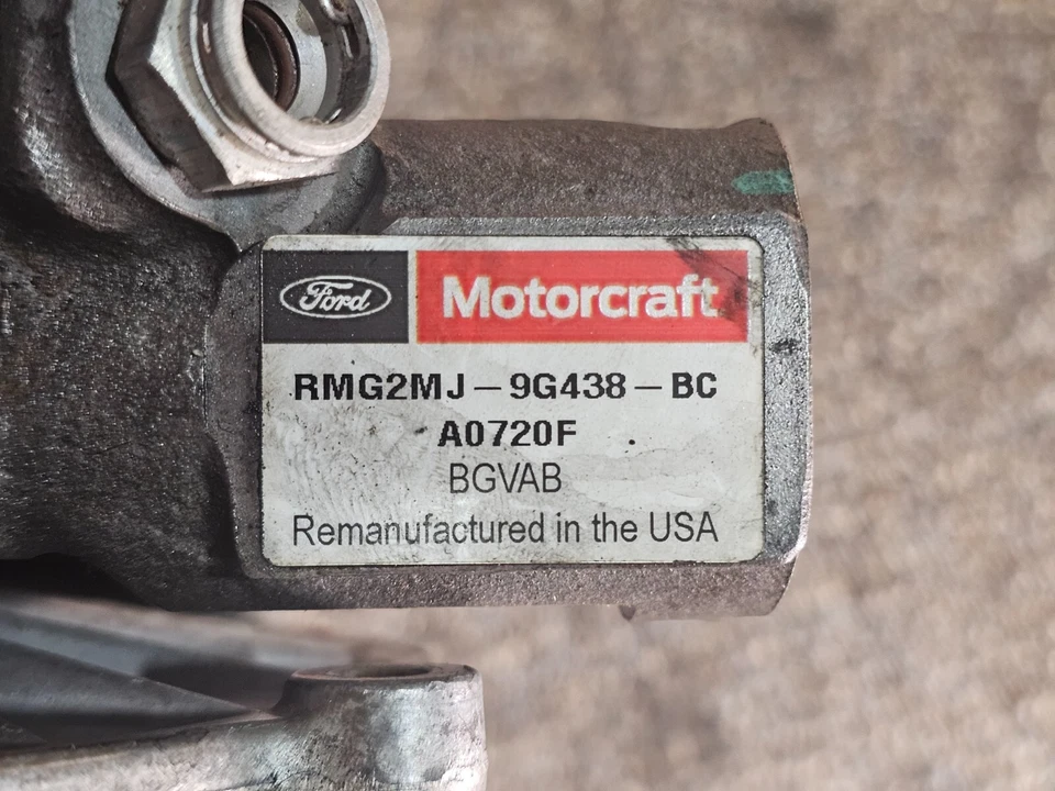 Turbocompresor Motorcraft RMG2MJ-9G438-BC para Ford F250sd *PARA REPUESTOS/NO FUNCIONA* Foto 3 de 4