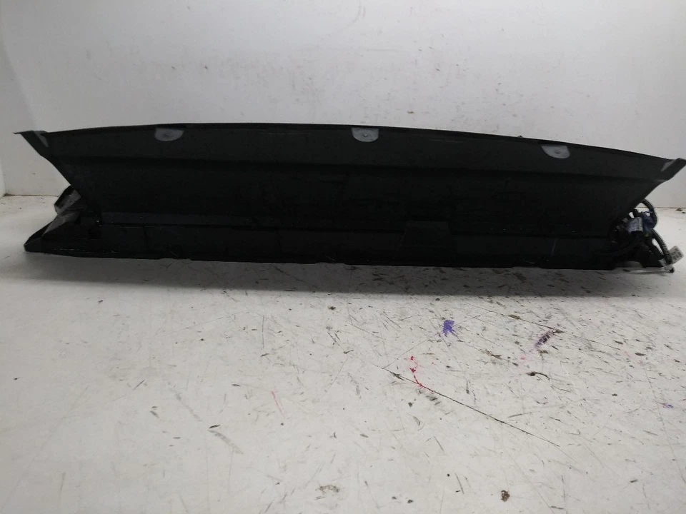 2019 Honda CR-V OEM air shutter assembly fits 2019 CR-V Foto 2 de 4